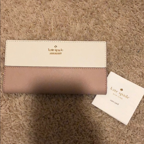 kate spade Handbags - Kate Spade Wallet - blush pink and white